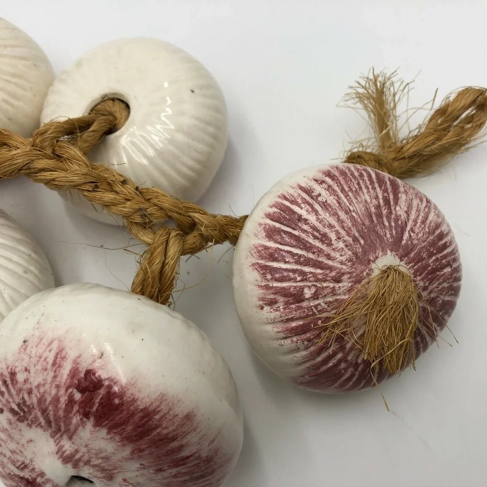 10 Ceramic White Red Purple Onions on Braided Jute Rope Wall Hanging Decor